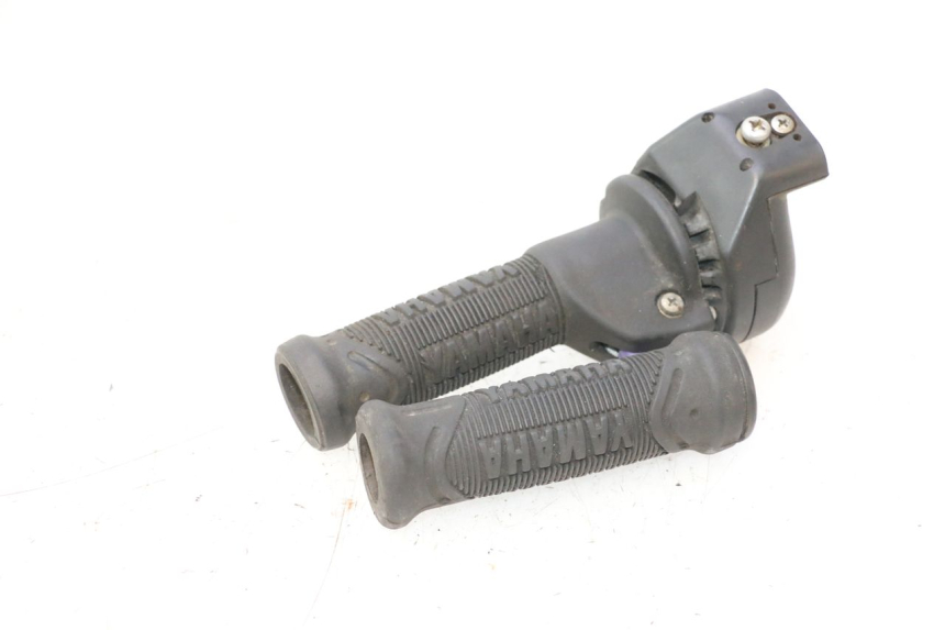 photo de LEFT SWITCH YAMAHA WAVE RUNNER GP R 1200 (2000 - 2003) - Alternative perspective