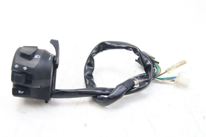 photo de LEFT HANDLEBAR SWITCH SYM WOLF SB 125 (2011 - 2018) - Main view