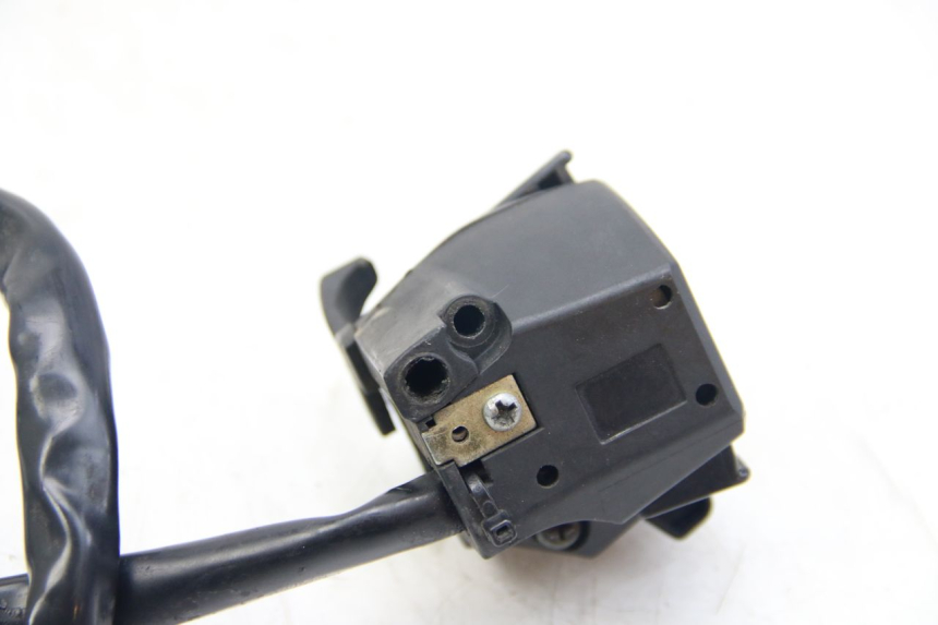 photo de LEFT HANDLEBAR SWITCH SYM WOLF SB 125 (2011 - 2018) - Alternative perspective