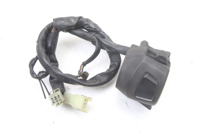 photo de LEFT SWITCH YAMAHA X-MAX XMAX ABS 250 (2010 - 2012) - Alternative perspective