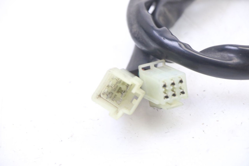 photo de LEFT HANDLEBAR SWITCH YAMAHA X-MAX XMAX 125 (2010 - 2013) - Markings and original references