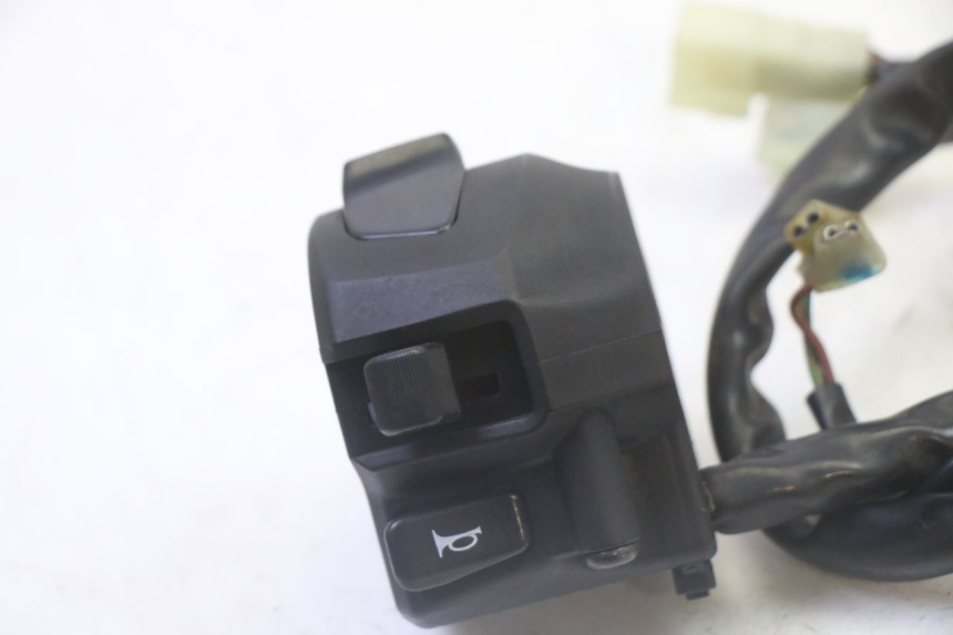 photo de LEFT HANDLEBAR SWITCH YAMAHA X-MAX XMAX 125 (2010 - 2013) - Component detail