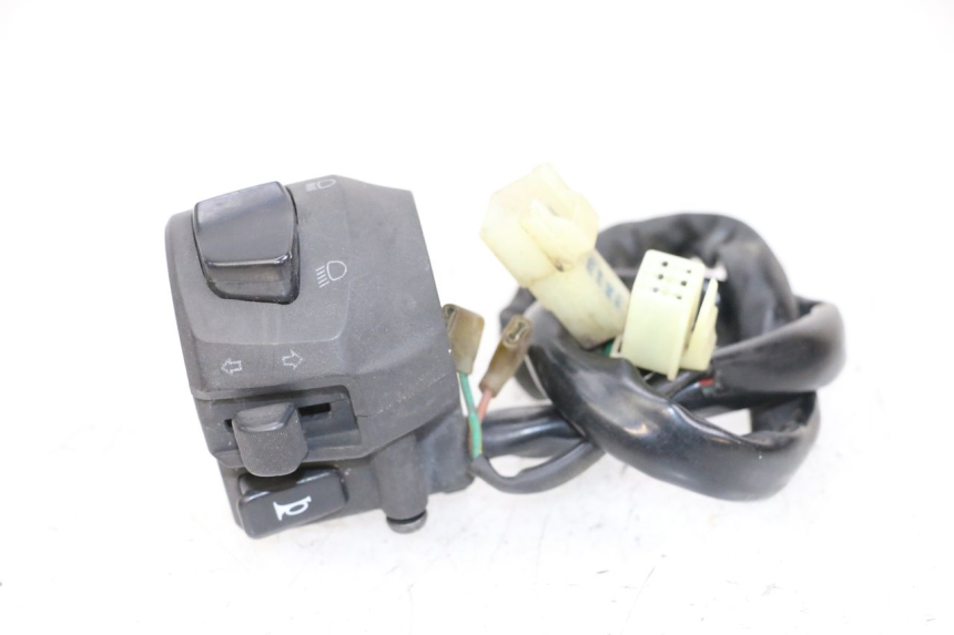 photo de LEFT HANDLEBAR SWITCH YAMAHA X-MAX XMAX 125 (2010 - 2013) - Main view