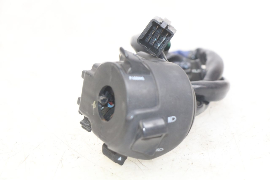 photo de LEFT HANDLEBAR SWITCH KYMCO X-TOWN XTOWN 125 (2016 - 2021) - Component detail