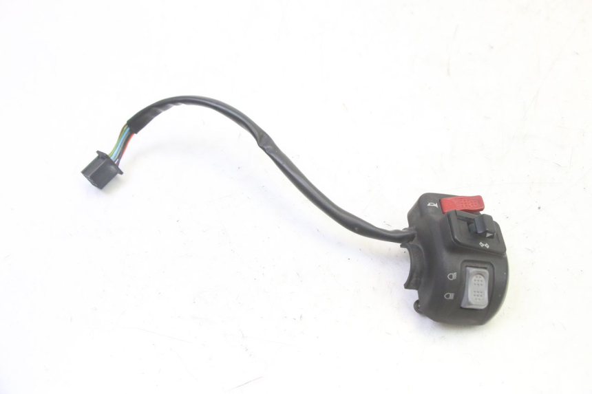 photo de LEFT SWITCH HONDA X8R 50 (1998 - 2003) - Zoom on usage condition