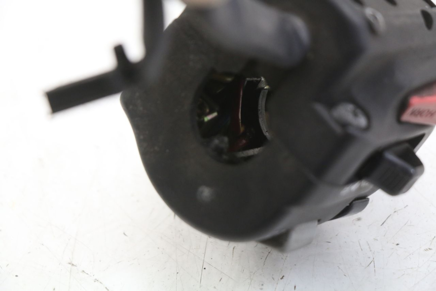 photo de LEFT SWITCH YAMAHA XJ600 XJ DIVERSION 600 (1992 - 1997) - Component detail