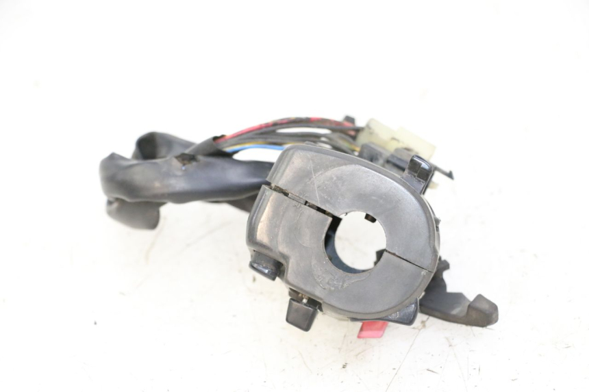 photo de LEFT SWITCH YAMAHA XJN DIVERSION 600 (2000 - 2003) - Zoom on usage condition