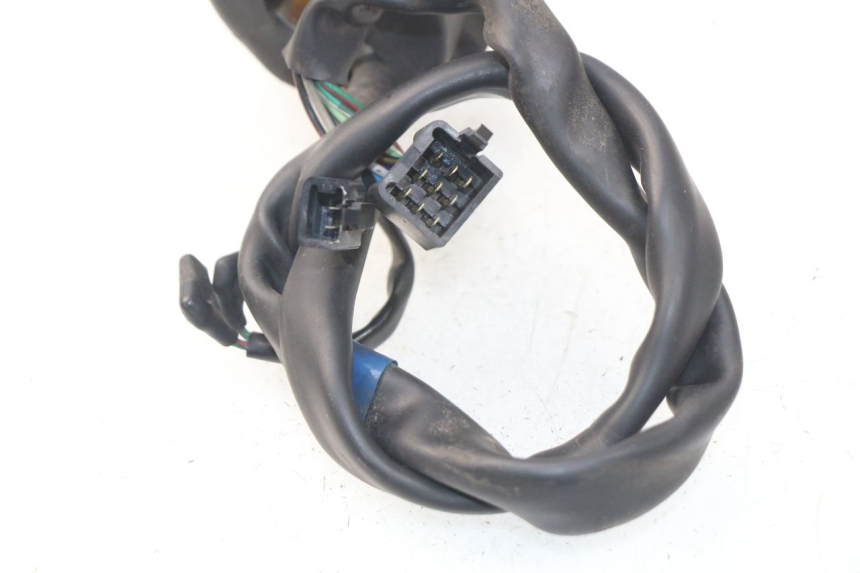 photo de LEFT SWITCH HONDA XLV VARADERO 125 (2000 - 2006) - Zoom on usage condition