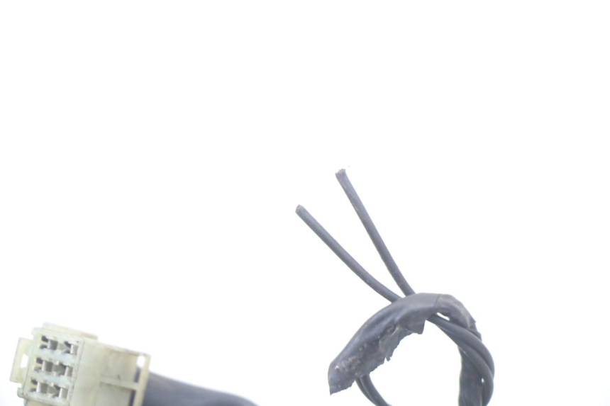 photo de LEFT SWITCH YAMAHA X-MAX XMAX ABS 250 (2010 - 2014) - Distinctive features