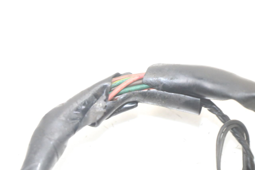 photo de LEFT SWITCH YAMAHA X-MAX XMAX ABS 250 (2010 - 2014) - Surface and material condition