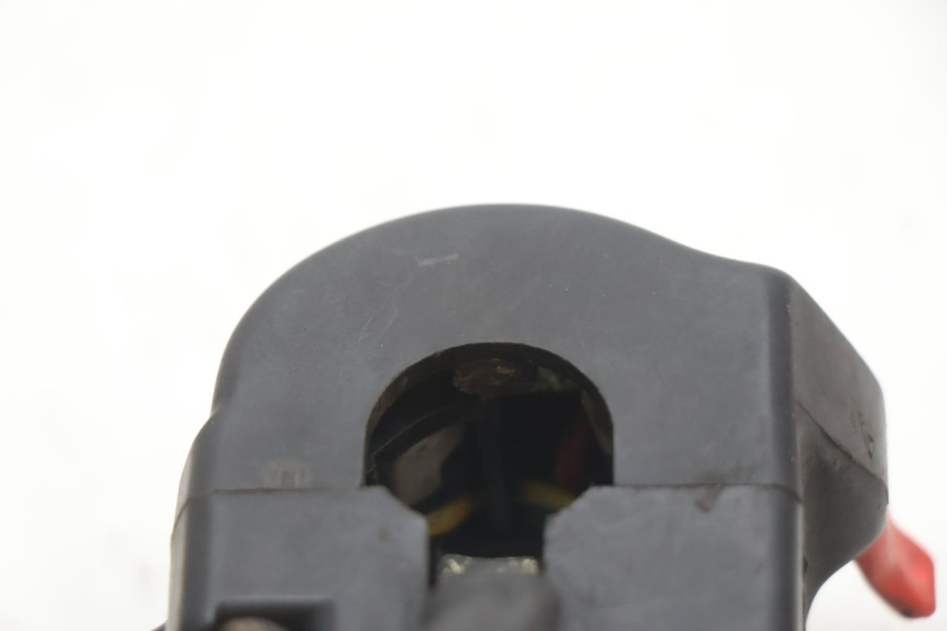 photo de LEFT SWITCH YAMAHA YZF R GENESIS 750 (1993 - 1998) - Product overview