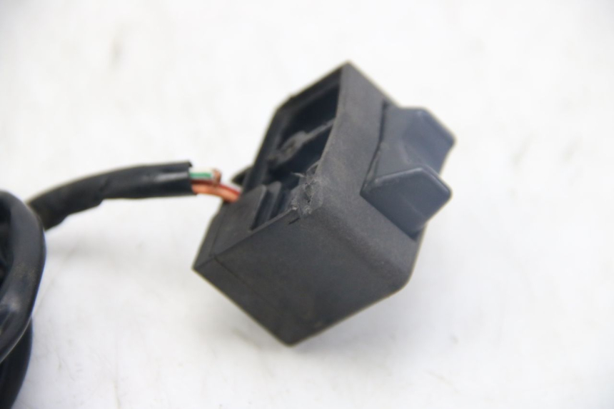 photo de COMMODO SUZUKI GSX-F GSX  F 1100 (1988 - 1994) - Zoom on usage condition