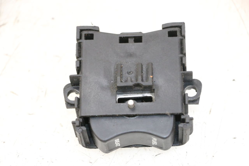 photo de SWITCH HONDA PCX (JF57/JF64) 125 (2014 - 2018) - Component detail