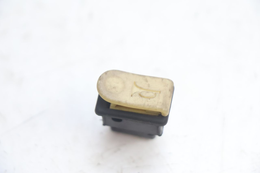 photo de HORN SWITCH PEUGEOT BUXY 50 (1993 - 1998) - Main view