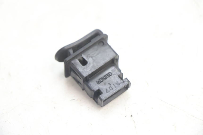 photo de HORN SWITCH TGB CITY RS 50 (2011 - 2016) - Zoom on usage condition