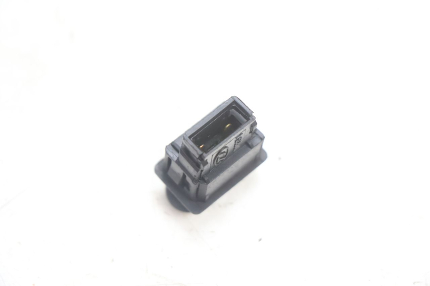 photo de HORN SWITCH TGB CITY RS 50 (2011 - 2016) - Alternative perspective