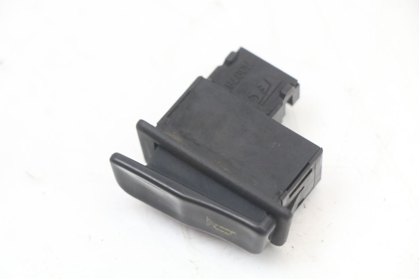 photo de HORN SWITCH HONDA FES PANTHEON 2T 125 (1998 - 2002) - Zoom on usage condition