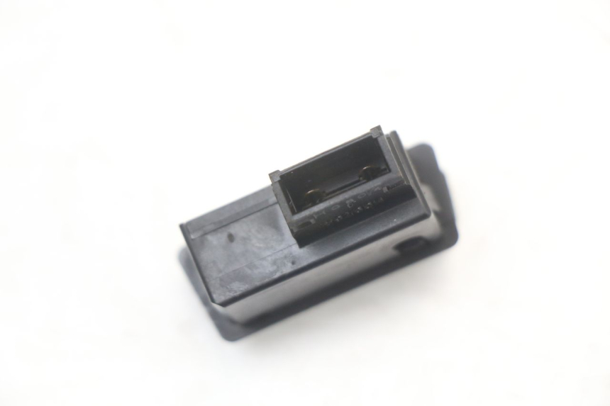 photo de HORN SWITCH HONDA FES PANTHEON 2T 125 (1998 - 2002) - Technical close-up