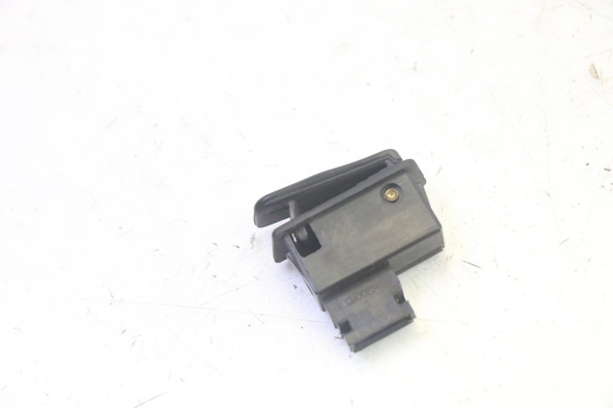 photo de HORN SWITCH SYM FIDDLE 3 III 125 (2014 - 2020) - Zoom on usage condition