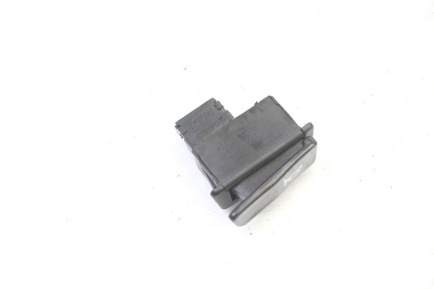 photo de HORN SWITCH SYM FIDDLE 3 III 50 (2014 - 2020) - Component detail