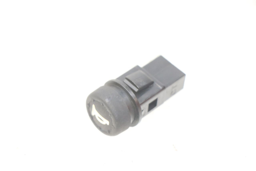 photo de HORN SWITCH PIAGGIO FLY 2T 50 (2004 - 2017) - Main view