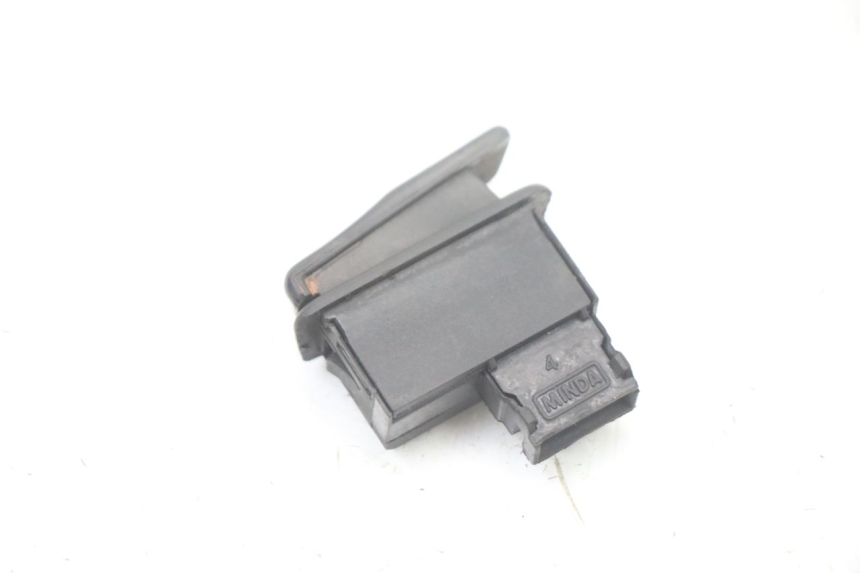 photo de HORN SWITCH HONDA SCV LEAD 100 (2003 - 2007) - Alternative perspective