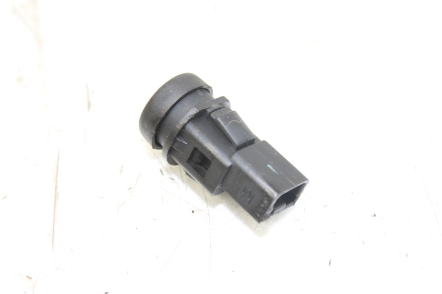 photo de HORN SWITCH PIAGGIO LIBERTY 4T 50 (2004 - 2008) - Component detail