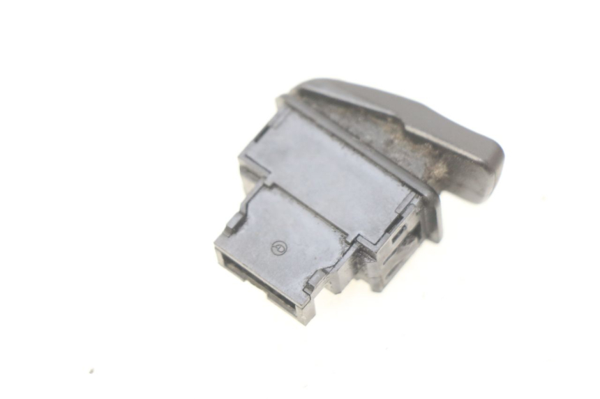 photo de HORN SWITCH PIAGGIO LIBERTY IGET 4T 50 (2015 - 2020) - Component detail