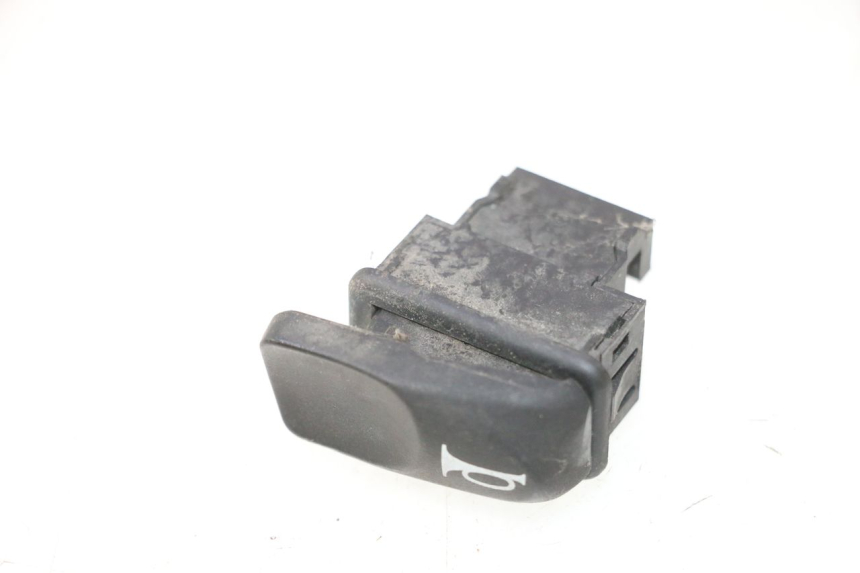 photo de HORN SWITCH PIAGGIO LIBERTY IGET 4T 50 (2015 - 2020) - Alternative perspective