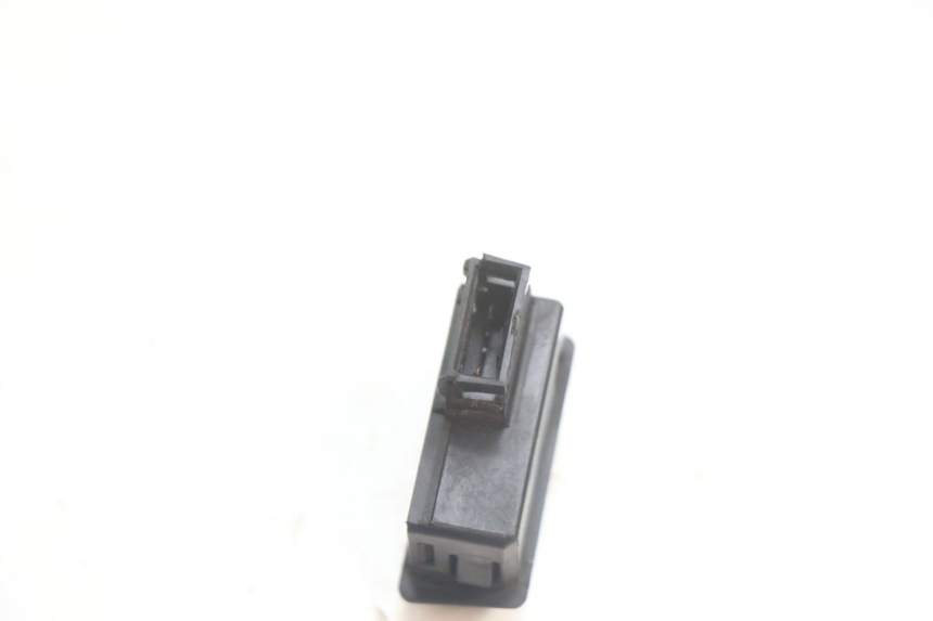photo de HORN SWITCH KYMCO MOVIE S 125 (2009 - 2018) - Alternative perspective