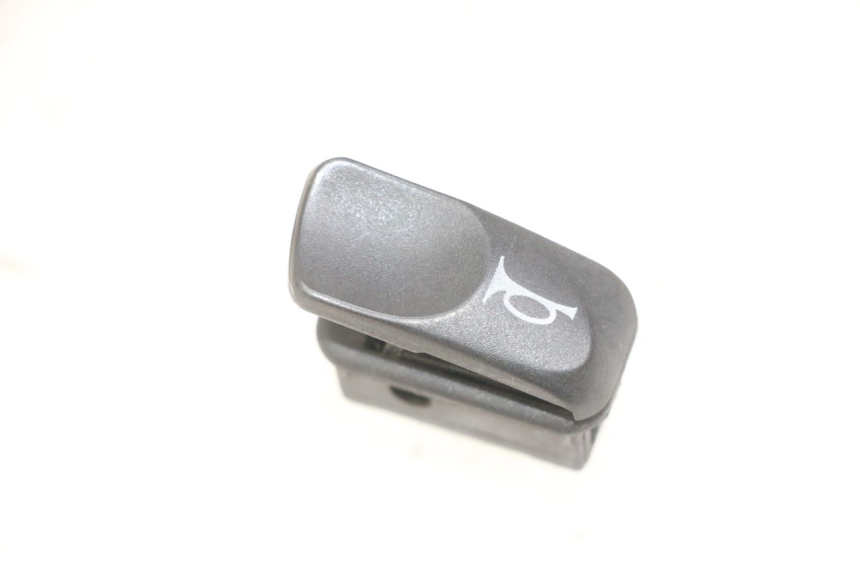 photo de HORN SWITCH PIAGGIO MP3 LT 300 (2010 - 2016) - Main view