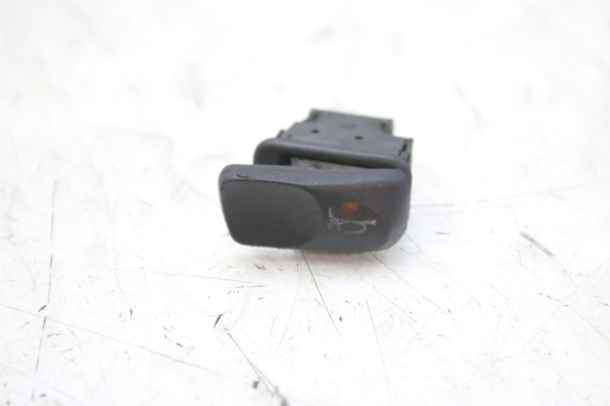 photo de HORN SWITCH PIAGGIO MP3 RL 250 (2006 - 2010) - Main view