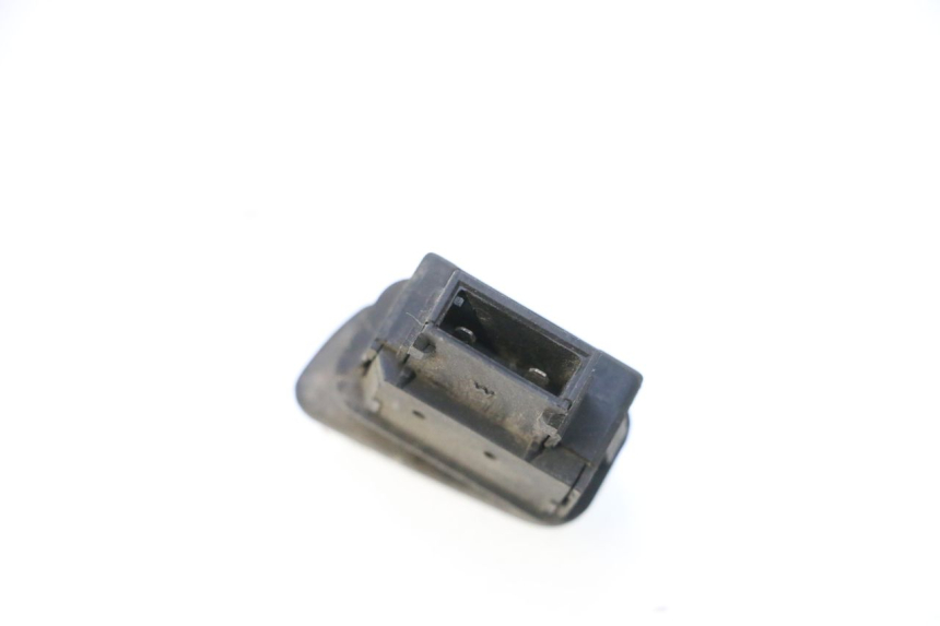 photo de HORN SWITCH PIAGGIO MP3 125 (2006 - 2014) - Alternative perspective
