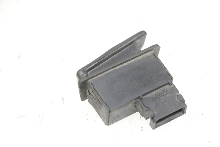 photo de HORN SWITCH SYM ORBIT III 3 4T 50 (2018 - 2021) - Zoom on usage condition