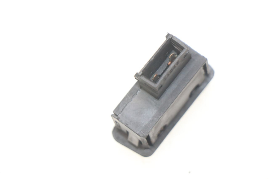 photo de HORN SWITCH MBK OVETTO 2T 50 (2007 - 2017) - Zoom on usage condition