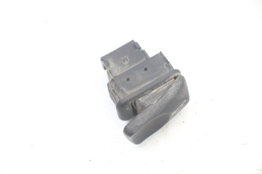 photo de HORN SWITCH PIAGGIO MP3 LT 400 (2007 - 2012) - Component detail