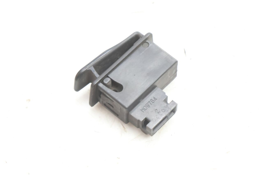photo de HORN SWITCH HONDA SH 125 (2001 - 2003) - Zoom on usage condition