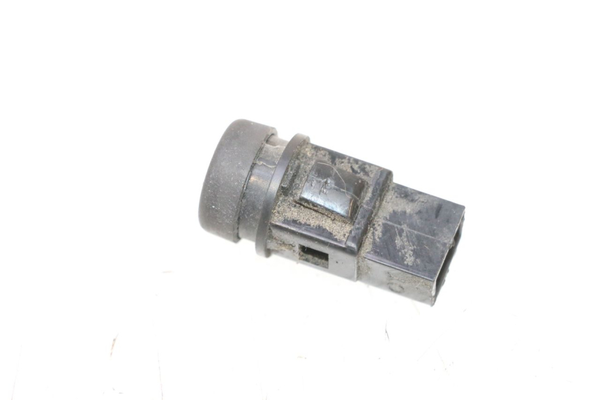 photo de HORN SWITCH APRILIA SR MOTARD 50 (2012 - 2018) - Zoom on usage condition