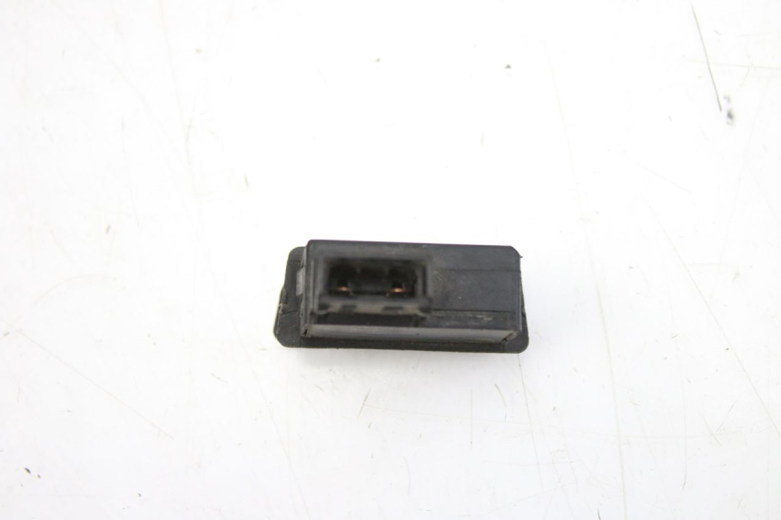 photo de HORN SWITCH PEUGEOT SV 125 (1991 - 1994) - Technical close-up