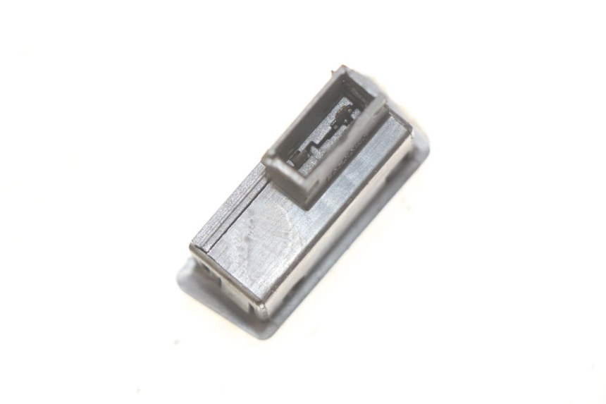 photo de HORN SWITCH SYM X-PRO 4T 50 (2014 - 2021) - Zoom on usage condition