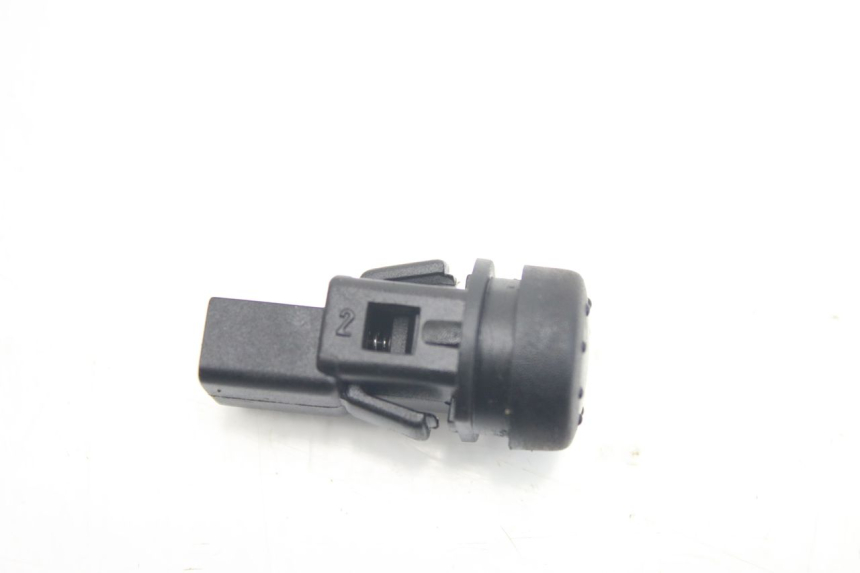 photo de HORN SWITCH PIAGGIO X9 EVOLUTION 125 (2003 - 2007) - Main view