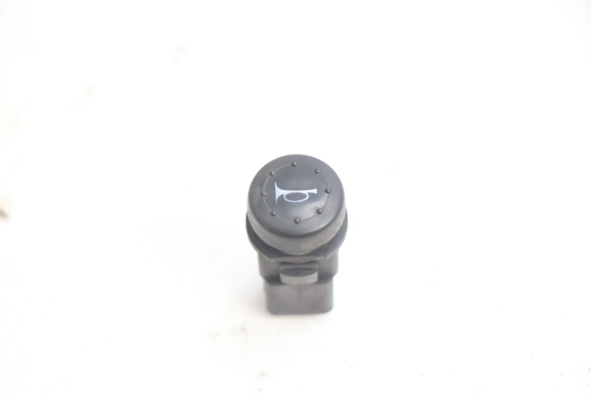 photo de HORN SWITCH PIAGGIO X9 EVOLUTION 125 (2003 - 2007) - Main view