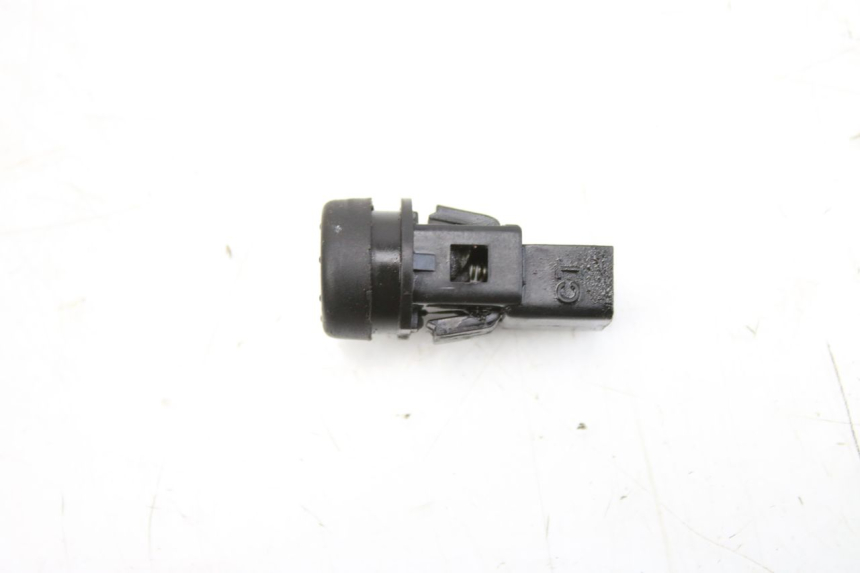 photo de HORN SWITCH PIAGGIO ZIP 4T 50 (2018 - 2020) - Component detail