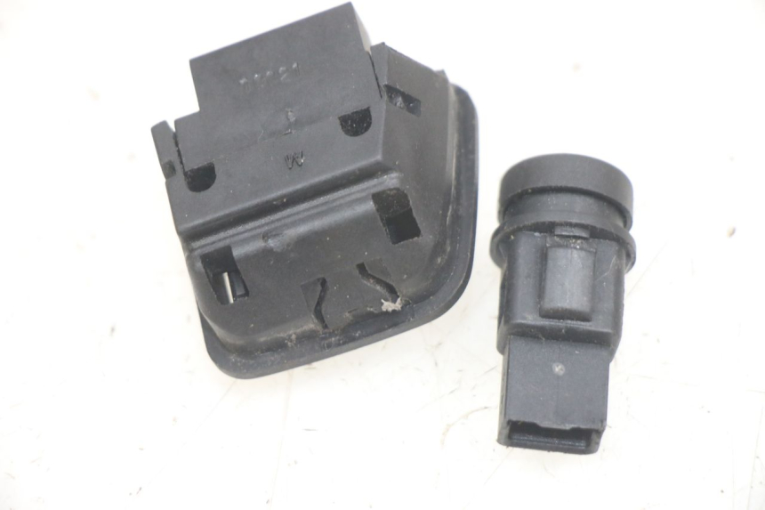 photo de COMMODO PIAGGIO MEDLEY 125 (2016 - 2023) - Zoom on usage condition