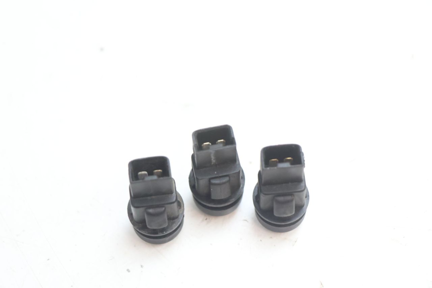 photo de SWITCH PIAGGIO MP3 LT 300 (2010 - 2016) - Alternative perspective