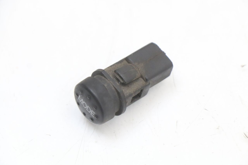 photo de HANDLEBAR SWITCH PIAGGIO MP3 125 (2006 - 2014) - Main view