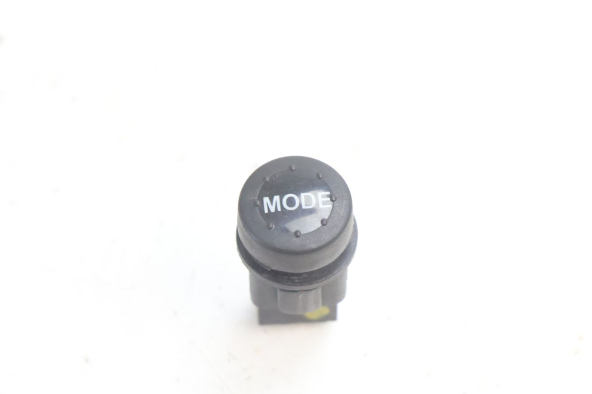 photo de SWITCH PIAGGIO MP3 500 (2016 - 2018) - Main view