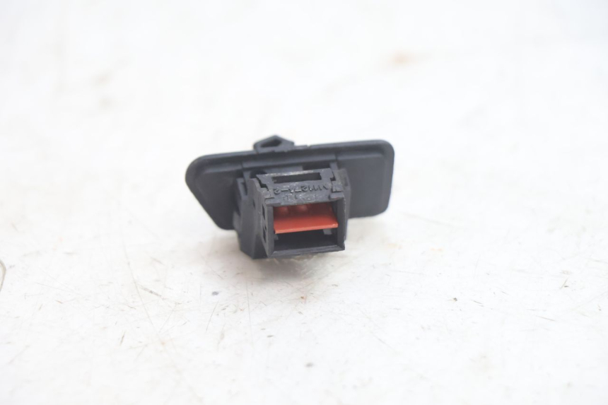 photo de HEADLIGHT SWITCH TGB CITY RS 50 (2011 - 2016) - Zoom on usage condition