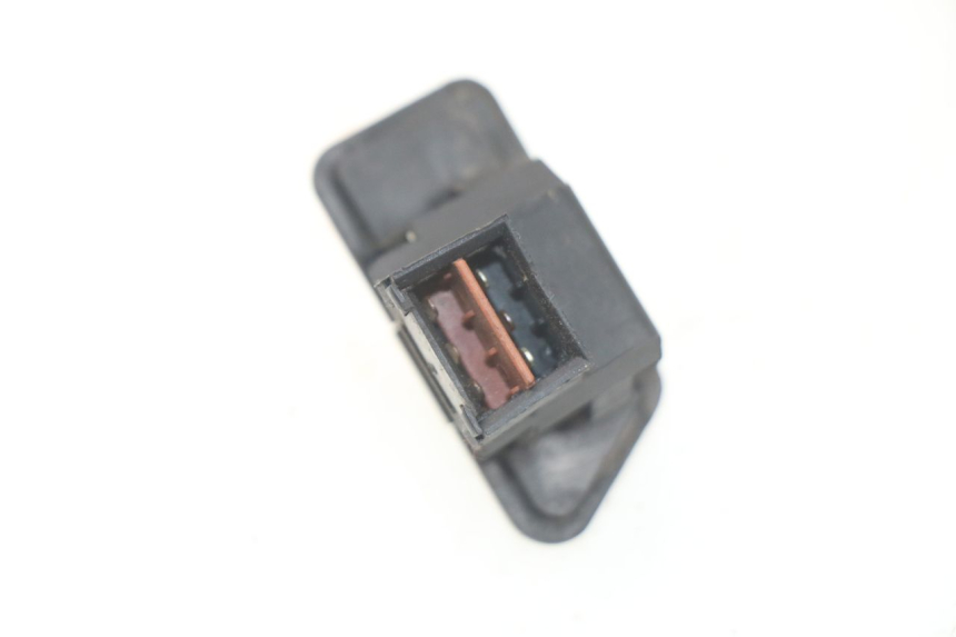 photo de HEADLIGHT SWITCH KYMCO LIKE 4T 50 (2009 - 2018) - Zoom on usage condition