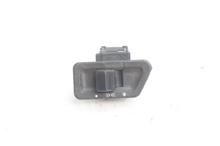 photo de HEADLIGHT SWITCH HONDA SH 125 (2001 - 2003) - Main view